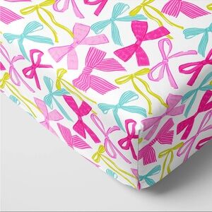 Little Sleepies Bows fitted crib sheet